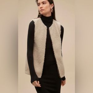 Aritzia - Wilfred ivory chatou vest, Sherpa vest